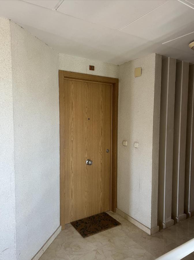 Apartamento Torre Levante, Primera Linea De Playa 貝尼多姆 外观 照片